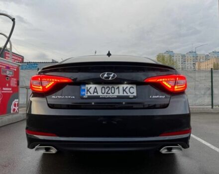 Черный Хендай Соната, объемом двигателя 2.4 л и пробегом 182 тыс. км за 10700 $, фото 6 на Automoto.ua