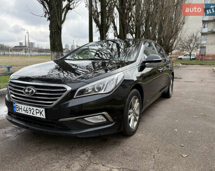 Черный Хендай Соната, объемом двигателя 2 л и пробегом 249 тыс. км за 7500 $, фото 10 на Automoto.ua