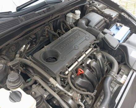 Черный Хендай Соната, объемом двигателя 2.4 л и пробегом 190 тыс. км за 10200 $, фото 7 на Automoto.ua