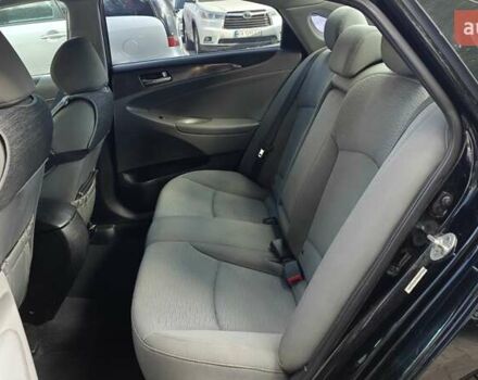 Черный Хендай Соната, объемом двигателя 2.4 л и пробегом 225 тыс. км за 10700 $, фото 23 на Automoto.ua