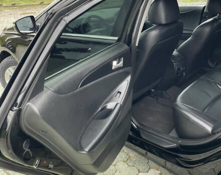 Черный Хендай Соната, объемом двигателя 2 л и пробегом 190 тыс. км за 7600 $, фото 43 на Automoto.ua