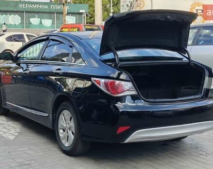Черный Хендай Соната, объемом двигателя 2.4 л и пробегом 225 тыс. км за 10700 $, фото 11 на Automoto.ua
