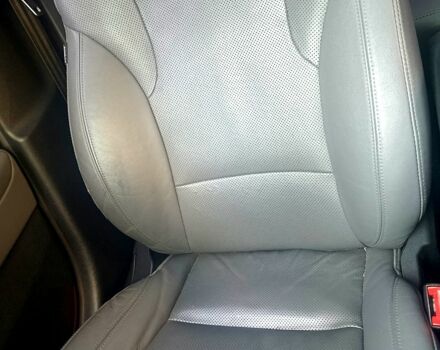 Чорний Хендай Соната, об'ємом двигуна 2.4 л та пробігом 215 тис. км за 9000 $, фото 4 на Automoto.ua