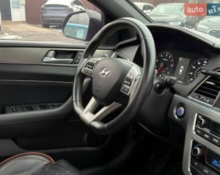 Черный Хендай Соната, объемом двигателя 2 л и пробегом 123 тыс. км за 12800 $, фото 51 на Automoto.ua