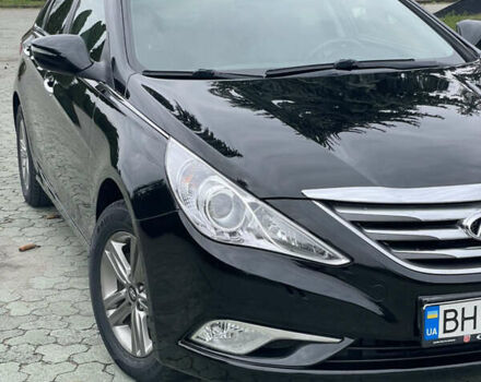 Черный Хендай Соната, объемом двигателя 2 л и пробегом 190 тыс. км за 7600 $, фото 6 на Automoto.ua