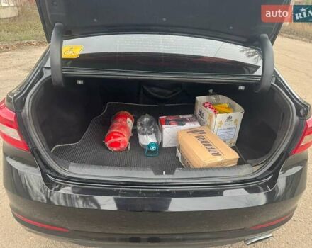 Чорний Хендай Соната, об'ємом двигуна 2.36 л та пробігом 203 тис. км за 8000 $, фото 13 на Automoto.ua