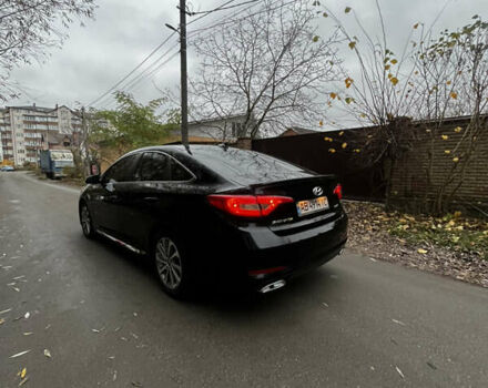 Черный Хендай Соната, объемом двигателя 2.36 л и пробегом 144 тыс. км за 10999 $, фото 6 на Automoto.ua