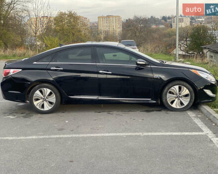 Чорний Хендай Соната, об'ємом двигуна 2.4 л та пробігом 208 тис. км за 11700 $, фото 21 на Automoto.ua