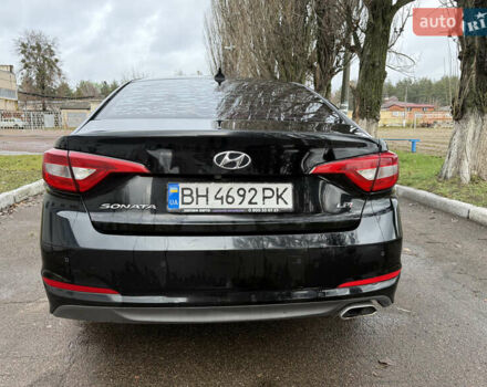 Черный Хендай Соната, объемом двигателя 2 л и пробегом 249 тыс. км за 7500 $, фото 14 на Automoto.ua