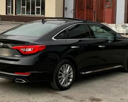 Чорний Хендай Соната, об'ємом двигуна 0 л та пробігом 240 тис. км за 10000 $, фото 4 на Automoto.ua