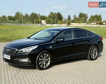 Черный Хендай Соната, объемом двигателя 2 л и пробегом 158 тыс. км за 9900 $, фото 3 на Automoto.ua