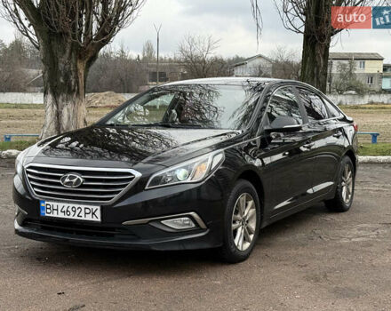 Черный Хендай Соната, объемом двигателя 2 л и пробегом 249 тыс. км за 7500 $, фото 1 на Automoto.ua