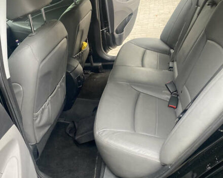 Чорний Хендай Соната, об'ємом двигуна 2.4 л та пробігом 208 тис. км за 11700 $, фото 4 на Automoto.ua