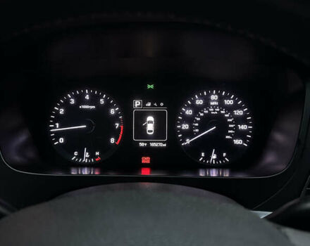 Черный Хендай Соната, объемом двигателя 2.36 л и пробегом 300 тыс. км за 9000 $, фото 22 на Automoto.ua