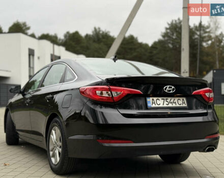 Хендай Соната 2014 у Ковель на Automoto.ua Чорний Хендай Соната, об'ємом двигуна 2.36 л та пробігом 215 тис. км за 10500 $, фото 73 на Automoto.ua