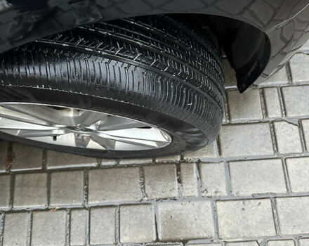 Черный Хендай Соната, объемом двигателя 2.36 л и пробегом 300 тыс. км за 9000 $, фото 34 на Automoto.ua