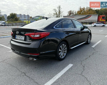 Черный Хендай Соната, объемом двигателя 2.36 л и пробегом 170 тыс. км за 9500 $, фото 10 на Automoto.ua