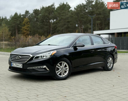 Хендай Соната 2014 у Ковель на Automoto.ua Чорний Хендай Соната, об'ємом двигуна 2.36 л та пробігом 215 тис. км за 10500 $, фото 3 на Automoto.ua