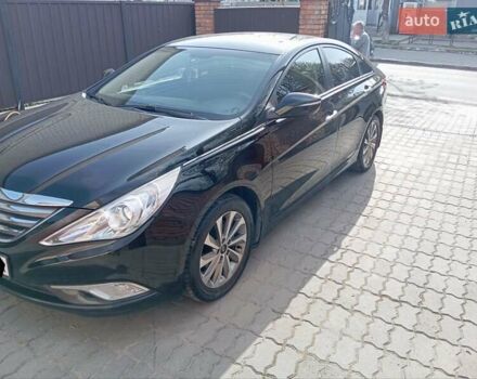 Черный Хендай Соната, объемом двигателя 2.4 л и пробегом 190 тыс. км за 10200 $, фото 1 на Automoto.ua