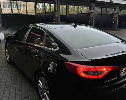 Черный Хендай Соната, объемом двигателя 2.36 л и пробегом 300 тыс. км за 9000 $, фото 9 на Automoto.ua