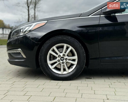 Хендай Соната 2014 у Ковель на Automoto.ua Чорний Хендай Соната, об'ємом двигуна 2.36 л та пробігом 215 тис. км за 10500 $, фото 5 на Automoto.ua