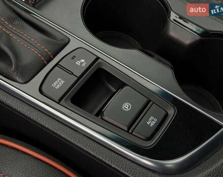 Черный Хендай Соната, объемом двигателя 2 л и пробегом 123 тыс. км за 12800 $, фото 29 на Automoto.ua