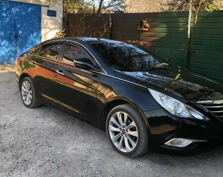 Черный Хендай Соната, объемом двигателя 2 л и пробегом 253 тыс. км за 10500 $, фото 2 на Automoto.ua