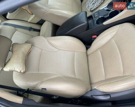 Черный Хендай Соната, объемом двигателя 2.36 л и пробегом 165 тыс. км за 10400 $, фото 7 на Automoto.ua