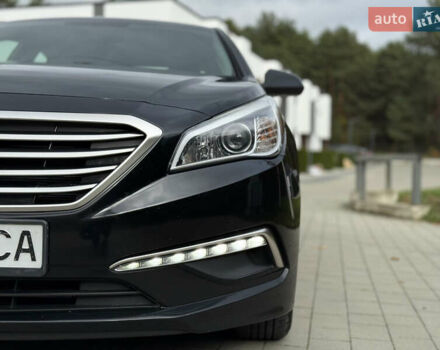 Хендай Соната 2014 у Ковель на Automoto.ua Чорний Хендай Соната, об'ємом двигуна 2.36 л та пробігом 215 тис. км за 10500 $, фото 63 на Automoto.ua