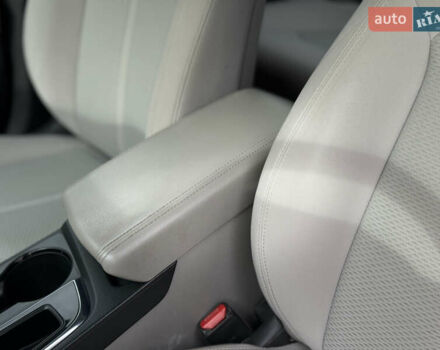 Хендай Соната 2014 у Ковель на Automoto.ua Чорний Хендай Соната, об'ємом двигуна 2.36 л та пробігом 215 тис. км за 10500 $, фото 25 на Automoto.ua