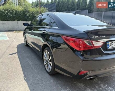 Черный Хендай Соната, объемом двигателя 2 л и пробегом 168 тыс. км за 7200 $, фото 7 на Automoto.ua