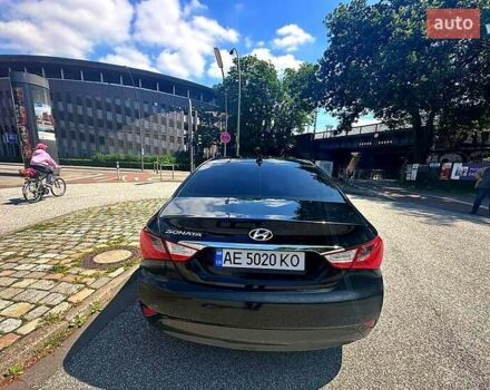 Чорний Хендай Соната, об'ємом двигуна 2.4 л та пробігом 167 тис. км за 7800 $, фото 2 на Automoto.ua