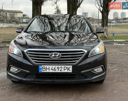 Черный Хендай Соната, объемом двигателя 2 л и пробегом 249 тыс. км за 7500 $, фото 7 на Automoto.ua