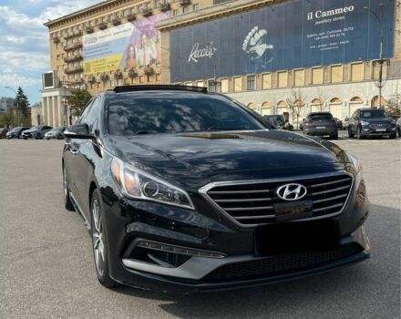 Чорний Хендай Соната, об'ємом двигуна 2 л та пробігом 127 тис. км за 12200 $, фото 2 на Automoto.ua