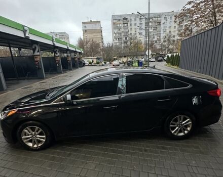 Черный Хендай Соната, объемом двигателя 2.4 л и пробегом 300 тыс. км за 9000 $, фото 6 на Automoto.ua