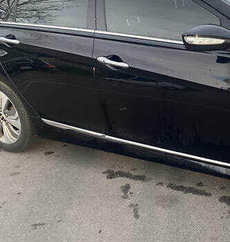 Чорний Хендай Соната, об'ємом двигуна 2.4 л та пробігом 208 тис. км за 11700 $, фото 13 на Automoto.ua
