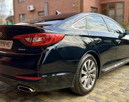 Черный Хендай Соната, объемом двигателя 2.4 л и пробегом 150 тыс. км за 12000 $, фото 4 на Automoto.ua