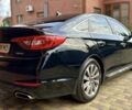 Черный Хендай Соната, объемом двигателя 2.4 л и пробегом 150 тыс. км за 12000 $, фото 4 на Automoto.ua