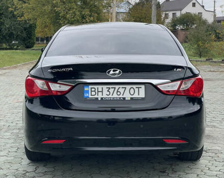 Черный Хендай Соната, объемом двигателя 2 л и пробегом 190 тыс. км за 7600 $, фото 14 на Automoto.ua