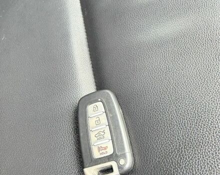 Черный Хендай Соната, объемом двигателя 2 л и пробегом 220 тыс. км за 7599 $, фото 14 на Automoto.ua