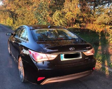 Чорний Хендай Соната, об'ємом двигуна 2.4 л та пробігом 129 тис. км за 13000 $, фото 2 на Automoto.ua