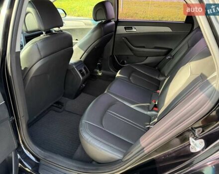 Черный Хендай Соната, объемом двигателя 2 л и пробегом 158 тыс. км за 9900 $, фото 23 на Automoto.ua