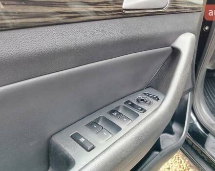 Чорний Хендай Соната, об'ємом двигуна 2 л та пробігом 98 тис. км за 9499 $, фото 14 на Automoto.ua