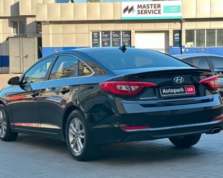 Черный Хендай Соната, объемом двигателя 2.4 л и пробегом 180 тыс. км за 9440 $, фото 6 на Automoto.ua