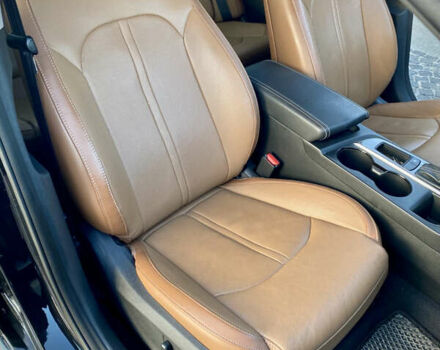 Чорний Хендай Соната, об'ємом двигуна 2.36 л та пробігом 170 тис. км за 13500 $, фото 23 на Automoto.ua