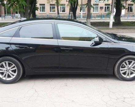 Черный Хендай Соната, объемом двигателя 2.4 л и пробегом 105 тыс. км за 8900 $, фото 3 на Automoto.ua