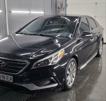 Черный Хендай Соната, объемом двигателя 2.36 л и пробегом 138 тыс. км за 10400 $, фото 3 на Automoto.ua