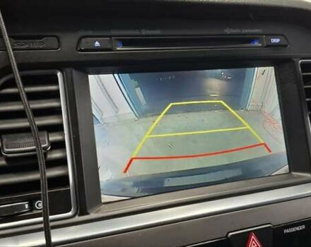 Черный Хендай Соната, объемом двигателя 2.36 л и пробегом 138 тыс. км за 10400 $, фото 29 на Automoto.ua