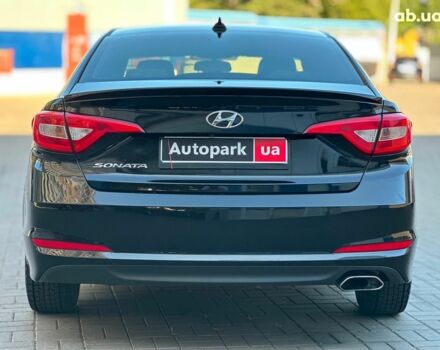 Черный Хендай Соната, объемом двигателя 2.4 л и пробегом 180 тыс. км за 9440 $, фото 5 на Automoto.ua