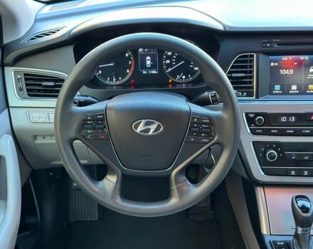 Черный Хендай Соната, объемом двигателя 2.4 л и пробегом 180 тыс. км за 9440 $, фото 16 на Automoto.ua